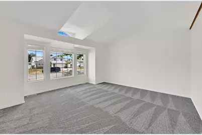 2664 N 1700 E, Layton, UT 84040 - Photo 3