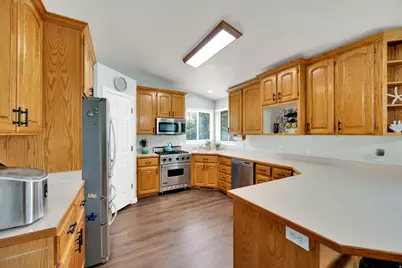 73 W 1340 S, Farmington, UT 84025 - Photo 5