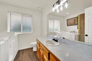 73 W 1340 S, Farmington, UT 84025 - Photo 9