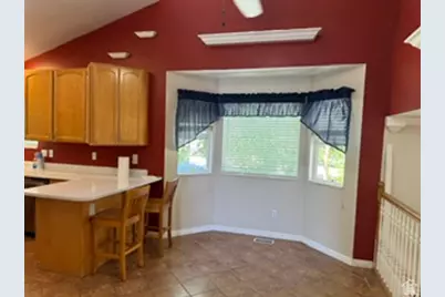 4248 S Rushton Acres Ln, Salt Lake City, UT 84120 - Photo 11