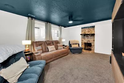 1440 W 1500 S, Woods Cross, UT 84087 - Photo 17