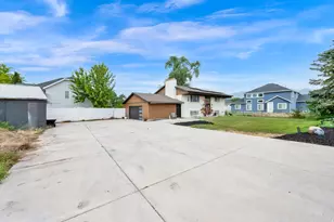 1440 W 1500 S, Woods Cross, UT 84087 - Photo 23