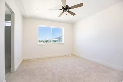564 W 1775 N, Harrisville, UT 84404 - Photo 7