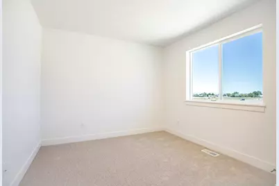 564 W 1775 N, Harrisville, UT 84404 - Photo 11
