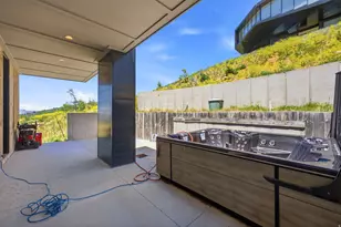 8452 E Spring Park Rd, Eden, UT 84310 - Photo 45