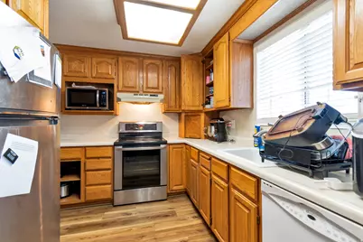 1150 S 760 W, Woods Cross, UT 84087 - Photo 7