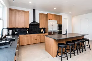 70 W 350 St S, Garden City, UT 84028 - Photo 31