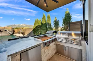 11729 S River Front Pkwy, South Jordan, UT 84095 - Photo 7