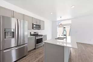 404 W 280 N, Pleasant Grove, UT 84062 - Photo 17