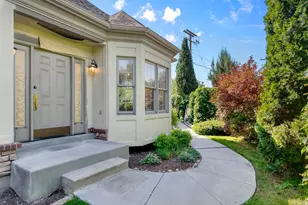 1989 E Donelson Ln, Holladay, UT 84117 - Photo 23