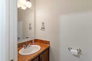 1356 Fairway Cir, Farmington, UT 84025 - Photo 33