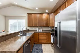 1147 N Abbotsford Dr, North Salt Lake, UT 84054 - Photo 7