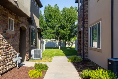 1147 N Abbotsford Dr, North Salt Lake, UT 84054 - Photo 25