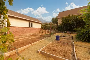 794 N Valley View Cir E, Elk Ridge, UT 84651 - Photo 49