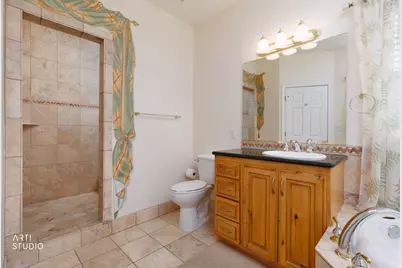 794 N Valley View Cir E, Elk Ridge, UT 84651 - Photo 23