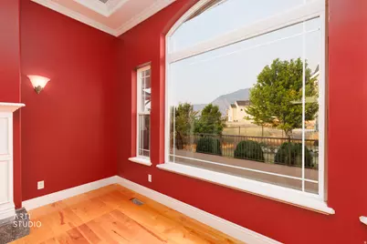 794 N Valley View Cir E, Elk Ridge, UT 84651 - Photo 13