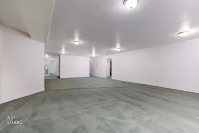794 N Valley View Cir E, Elk Ridge, UT 84651 - Photo 37