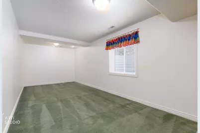 794 N Valley View Cir E, Elk Ridge, UT 84651 - Photo 43