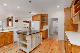 794 N Valley View Cir E, Elk Ridge, UT 84651 - Photo 27