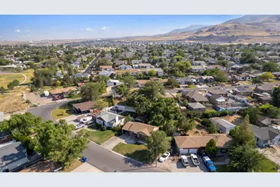 8637 W Helen Dr S, Magna, UT 84044 - Photo 33
