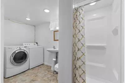 8637 W Helen Dr S, Magna, UT 84044 - Photo 19