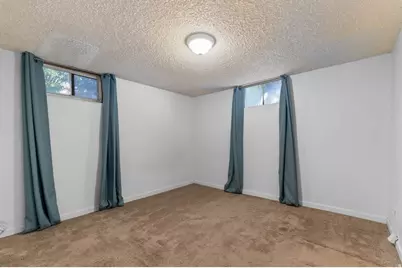 8637 W Helen Dr S, Magna, UT 84044 - Photo 17