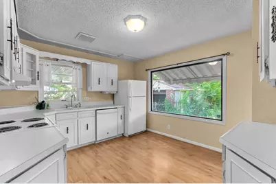 8637 W Helen Dr S, Magna, UT 84044 - Photo 9