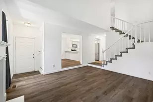 8736 S Oakwood Park Circle, Sandy, UT 84094 - Photo 3