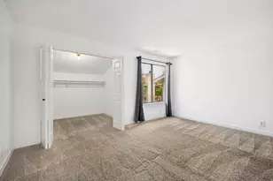 8736 S Oakwood Park Circle, Sandy, UT 84094 - Photo 11
