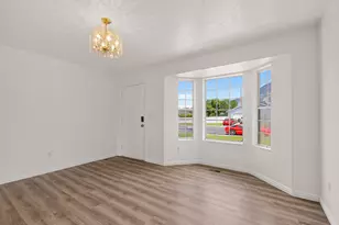 949 W 1800 N, Mapleton, UT 84664 - Photo 9