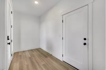5172 W Lake Ave, South Jordan, UT 84009 - Photo 11