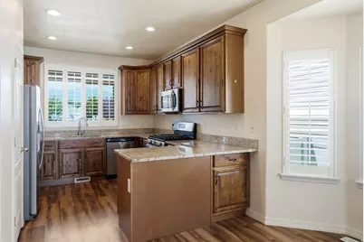 8373 S 6430 W, West Jordan, UT 84081 - Photo 15
