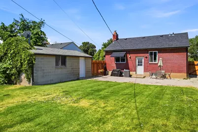 7405 S Locust St, Midvale, UT 84047 - Photo 23