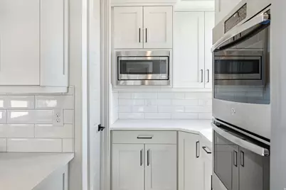 1895 W 75 S, Kaysville, UT 84037 - Photo 13