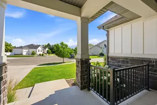1895 W 75 S, Kaysville, UT 84037 - Photo 5
