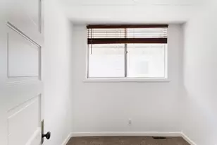 1045 W Euclid Ave, Salt Lake City, UT 84104 - Photo 13
