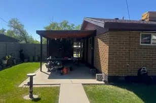 874 N Liberty Ave, Ogden, UT 84404 - Photo 3