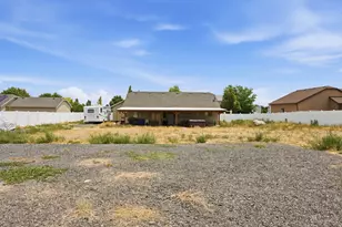 13524 S Grand Trotter Way, Herriman, UT 84096 - Photo 43