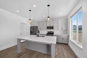 2391 W 2950 N, Farr West, UT 84404 - Photo 9