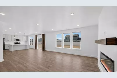 2391 W 2950 N, Farr West, UT 84404 - Photo 7