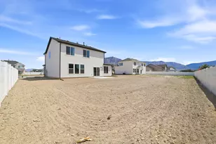 2391 W 2950 N, Farr West, UT 84404 - Photo 23
