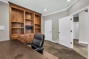 2680 E Bridgeport Ave S, Cottonwood Heights, UT 84121 - Photo 47