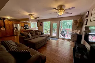 1146 N 3100 E, Layton, UT 84040 - Photo 9