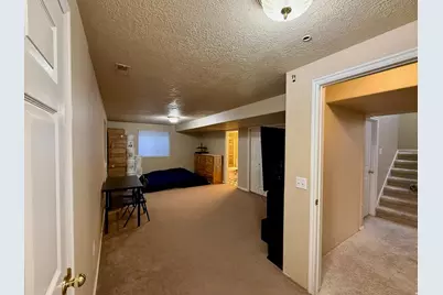 1146 N 3100 E, Layton, UT 84040 - Photo 31