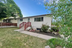 218 W 350 N, Vernal, UT 84078 - Photo 3