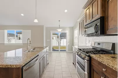 265 W 125 N, Clearfield, UT 84015 - Photo 5