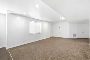 33 E 1100 S, Vernal, UT 84078 - Photo 25