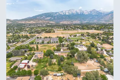 5215 W 11100 N, Highland, UT 84003 - Photo 7