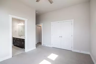 58 W Brooklyn Park Ln, South Salt Lake, UT 84115 - Photo 15