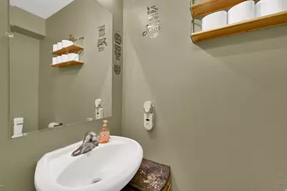116 W 4th St, Ogden, UT 84404 - Photo 7